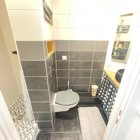 Apartament Superbe Haussmannien Suspendu *