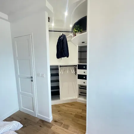 Apartament Superbe Haussmannien Suspendu *