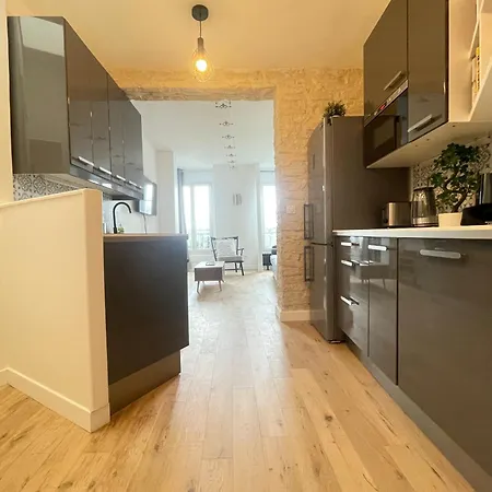 Apartament Superbe Haussmannien Suspendu